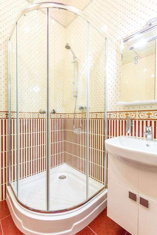 Hotel Premier カーミヤンシケ 部屋 写真